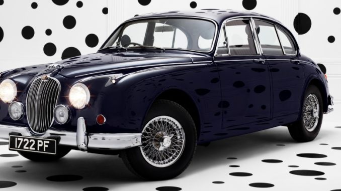 Jaguar Celebrates 60th Anniversary Of Legendary Mk 2 Sports Saloon With Unique Rankin Photograph